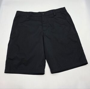 Under Armour boys' black golf shorts size XL